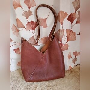 Portland Leather Nutmeg Naomi Shoulder Bag
